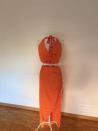 🧡 Wunderschöner orangefarbener Zweiteiler  Top & Rock Set