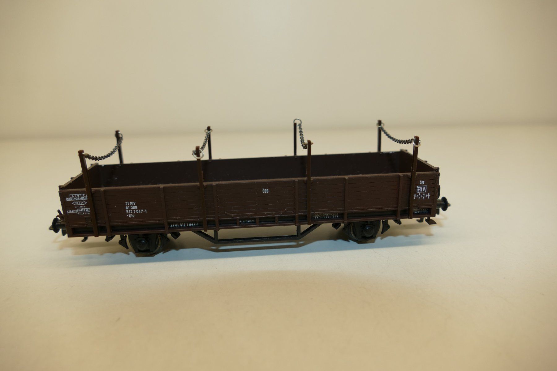 Kleinbahn Modellini di ferrovie: Kleinbahn H0: ÖBB Güterwagen Typ Elo – Nuovo (secondo la descrizione) da Niederhasli venduto da rail-duerst