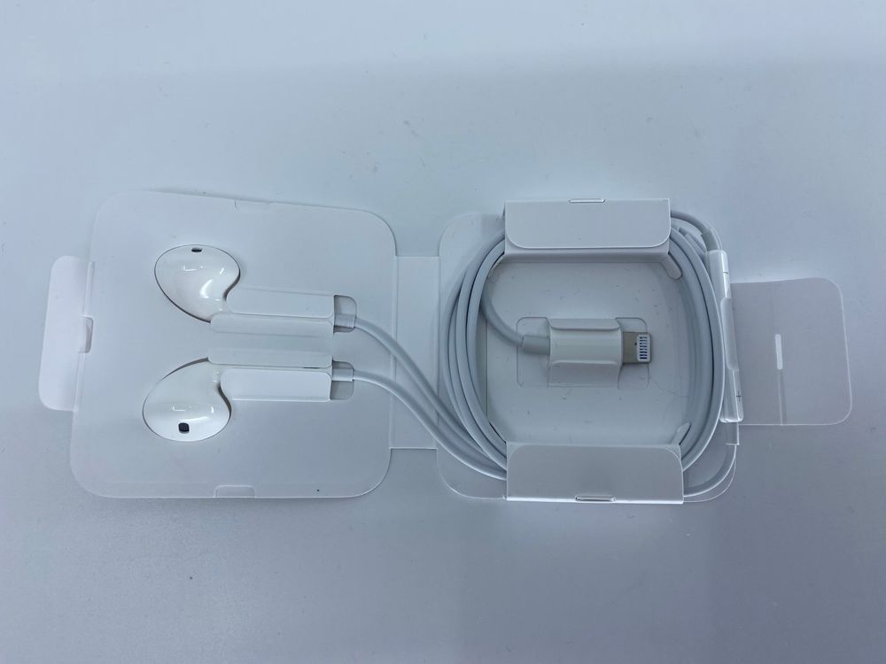Original Apple EarPods mit Lightning Anschluss (Neu und ...