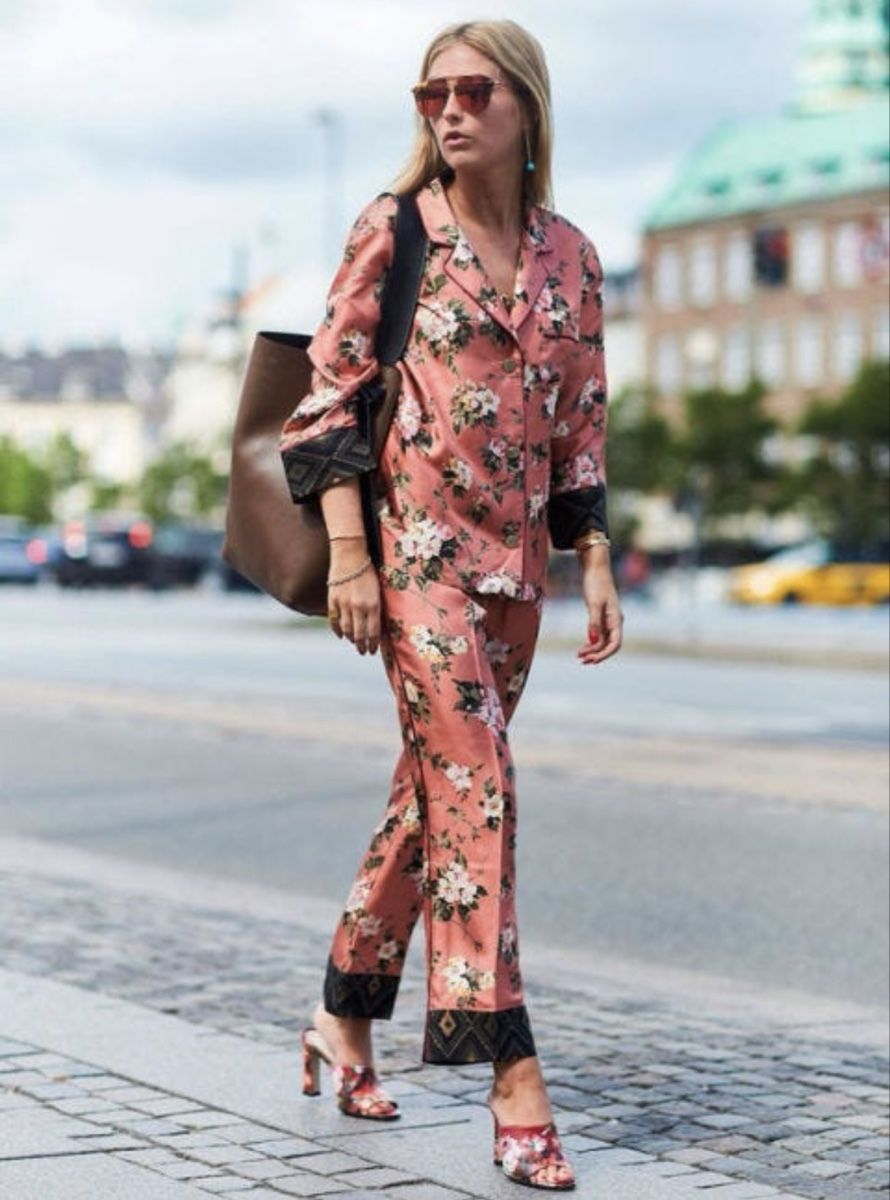 Blusen: Seidenbluse von F.R.S. For Restless Sleepers – Gebraucht aus Brugg AG von Elle_1