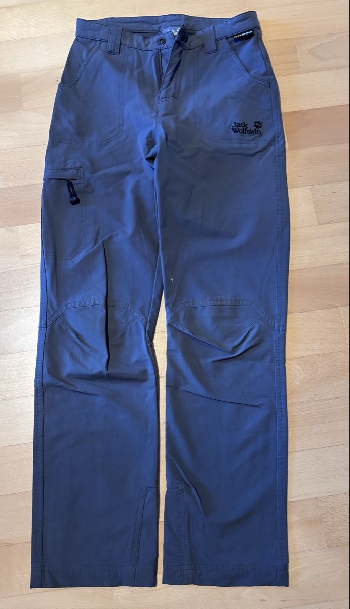 Jack Wolfskin Pantaloni: Warme Wanderhose Jack Wolfskin 152 – Usato da Bonstetten venduto da swiss_diver