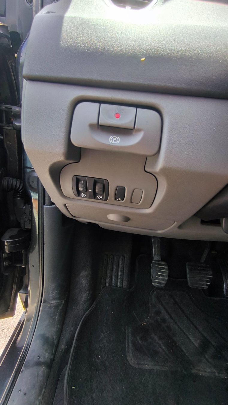 Renault Automobili: Renault Scenic 7 places. 31.03.2026 – Usato da BULLE venduto da tia_98d5 8