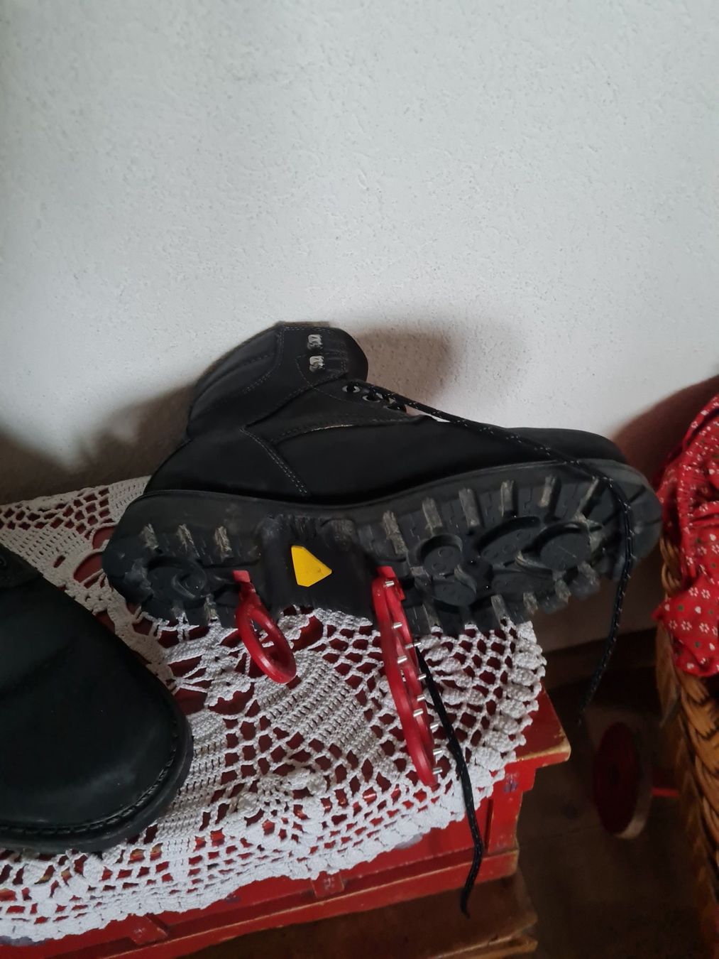Scarpe da uomo: Winterschuhe neu Fretz Gortex Herren – Usato da Münsingen venduto da Cuci31