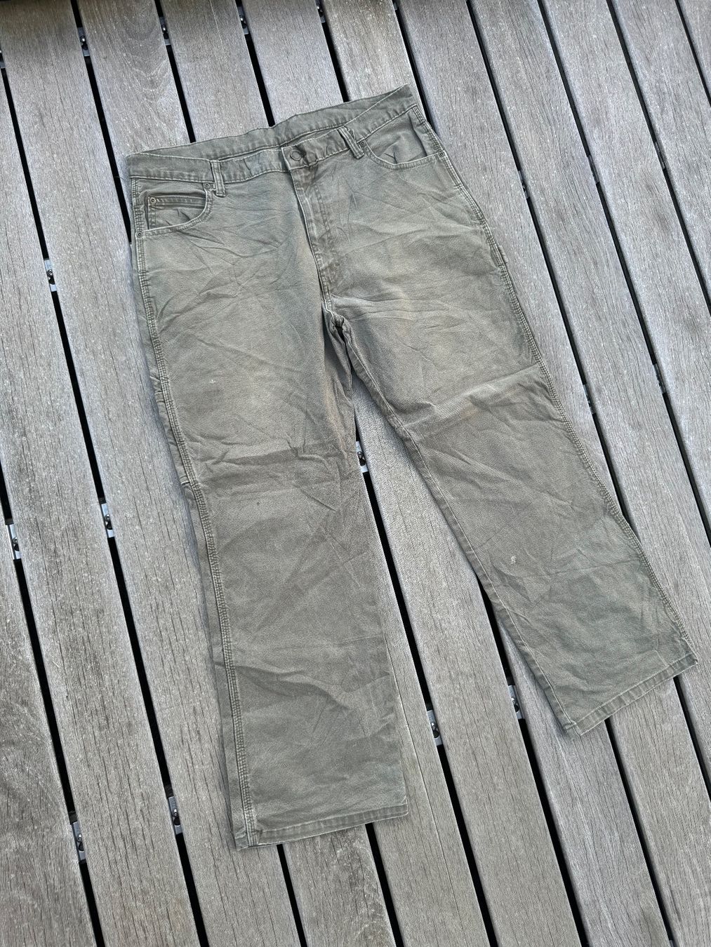 Dickies Pantaloni: Dickies pants – Usato da La Chaux-de-Fonds venduto da slishwardrobe 4