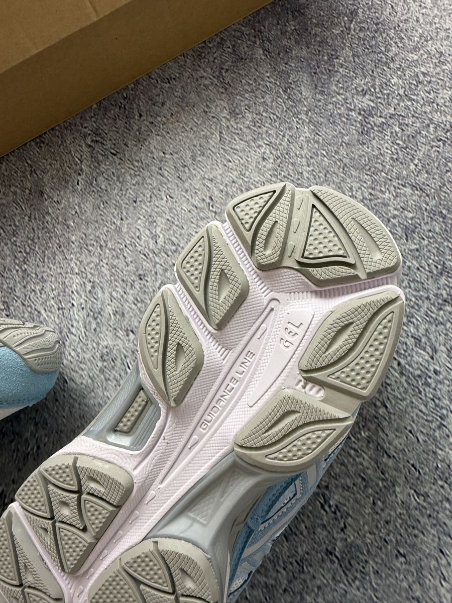Asics Scarpe da uomo: Asics Gel-NYC Sneaker hellblau  – Nuovo e nell'imballaggio originale da Luzern venduto da 041Vintage 4