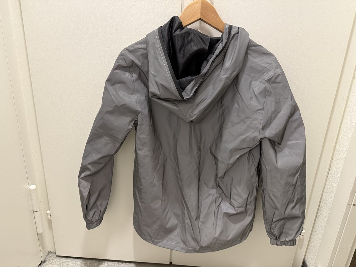 Giacche: Reflective Jacket Absolut Vodka, Grey/Silver, Unisex – Usato da Zürich venduto da salifali 3