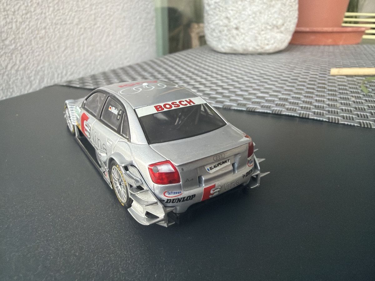 Minichamps Modellautos: Audi A4 DTM - 1/43 - Minichamps – Defekt aus Wolfwil von Rolex1 1