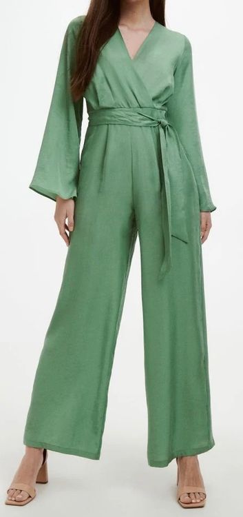 ASOS Edition - Vestito Lungo Senza Maniche In Chiffon Con Volant E Laccetti Verde Pallido 138307811