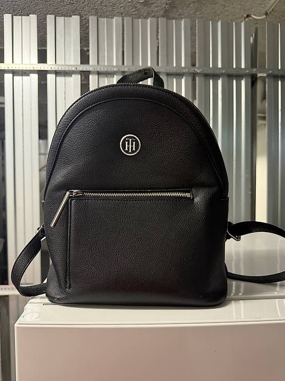 Sacs femmes: Tommy Hilfiger Tasche – D'occasion à Wettingen par tur_2nqw