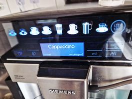 Siemens EQ.6 Plus Kaffeevollautomat gebraucht mit Zubehör