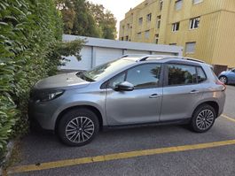 Peugeot 2008 1.2 e