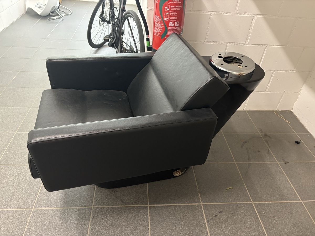 Poltrone: Waschbecken Salon Italy – Usato da Eschenbach LU venduto da bea_dv76 1