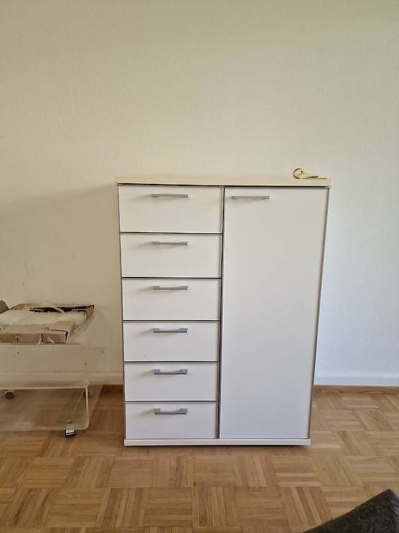 Kommoden: Schubladenmöbel - abholbar bis 28.08.26 – Gebraucht aus Basel von foo_yrj6