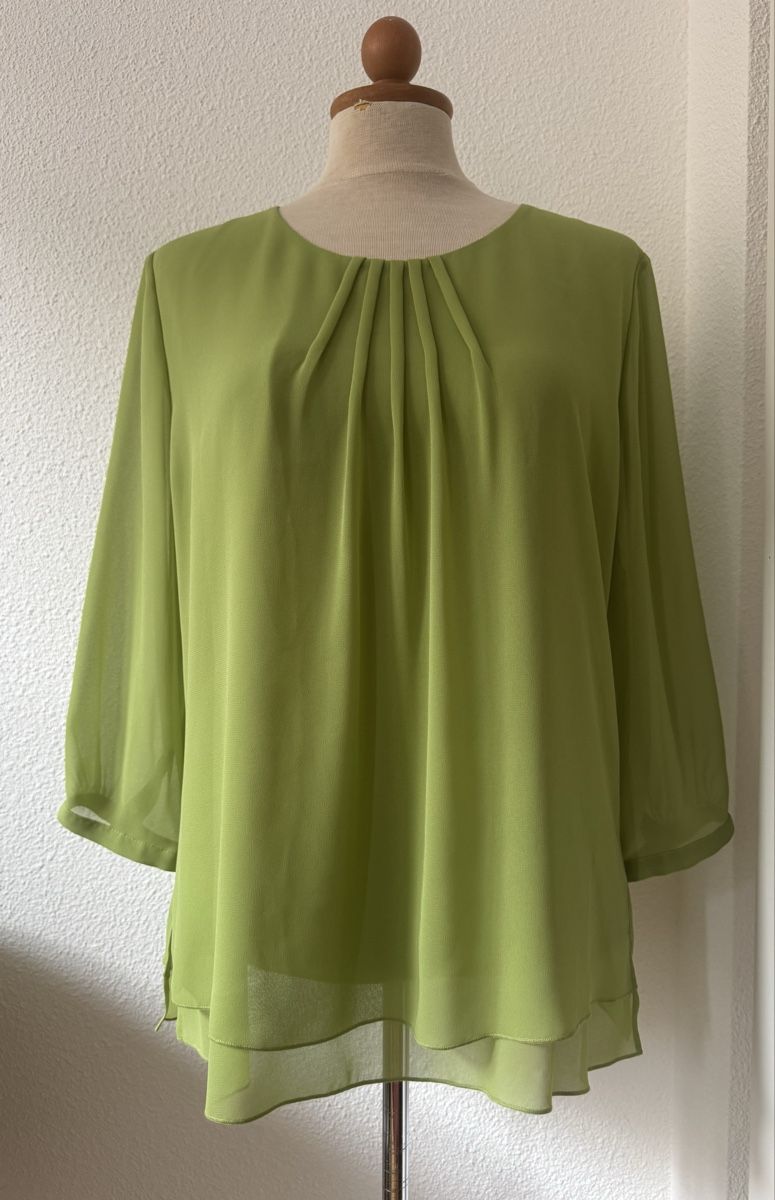 Chemisiers: Chemisier SOMMERMANN vert taille 40 polyester  – Neuf (Voir description) à Morges par sandy069
