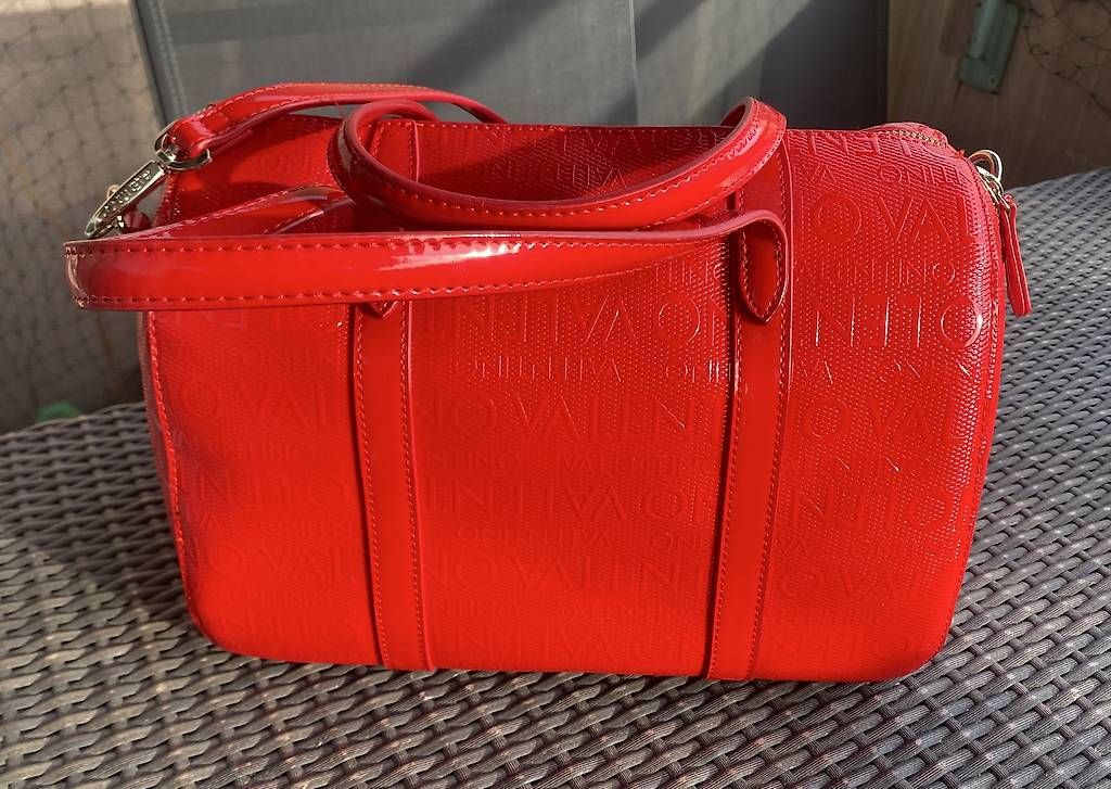Borse da donna: Sac Valentino rouge – Usato da Geneve venduto da CHRISTINEE01