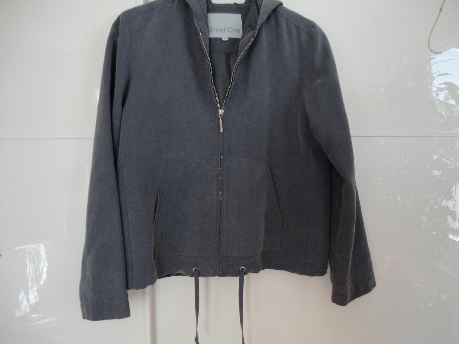Giacche: Jacke StreetOne Gr. 34 VERSAND – Nuovo (secondo la descrizione) da Strengelbach venduto da Traumgarten