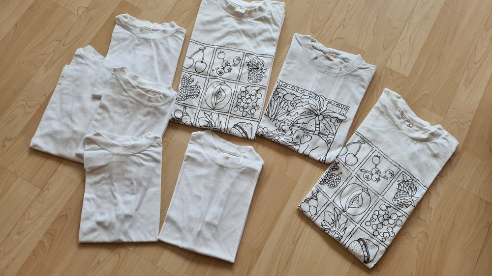  8 weisse T-Shirts zum Bemalen mit Stoffmalfarbe (Gebraucht) in Suhr für Illustration 