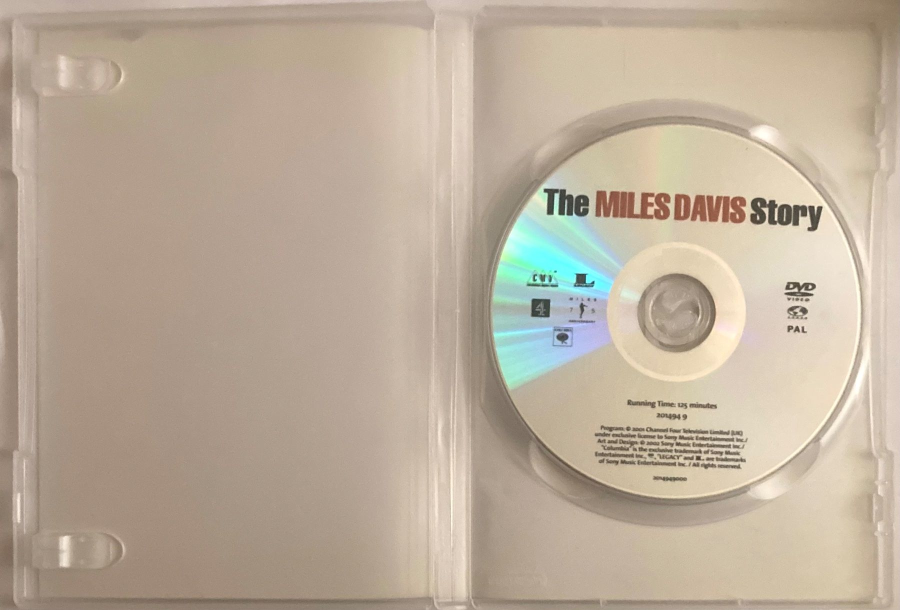 Tutti i DVDs: MILES DAVIS - THE MILES DAVIS STORY – Usato da Poliez-Pittet venduto da Newtown-Records 2
