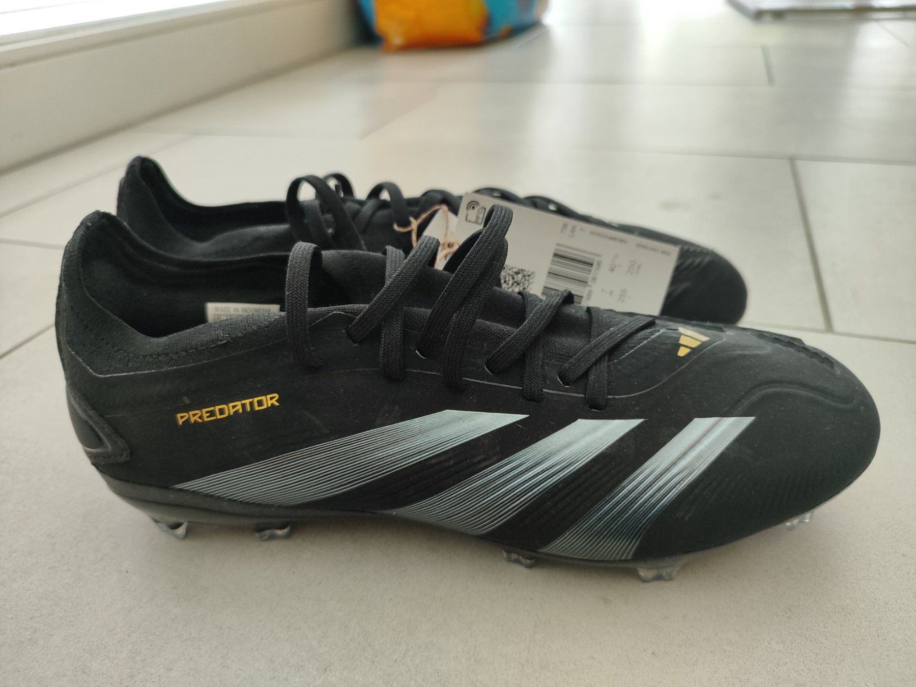 Adidas Scarpe da uomo: Nockenschuhe Adidas Predator Pro FG Gr. 40 2/3 – Nuovo e nell'imballaggio originale da Seon venduto da Mandes1