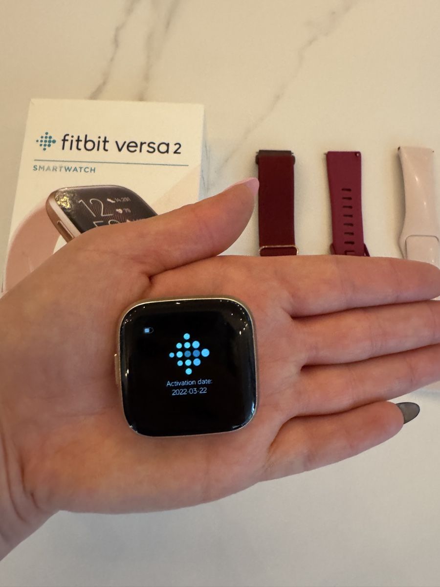 Fitbit Smartwatch: Fitbit Versa 2 Smartwatch – D'occasion à Bern par pra_db5c 2
