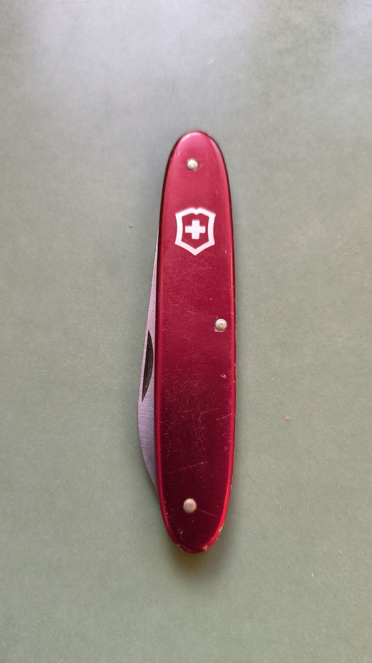 Victorinox Coltelli tascabile: Sackmesser von Victorinox – Usato da Leimiswil venduto da Kallebulli
