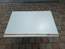 Klapptisch für Camping, Mittel