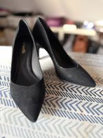 Schwarze Wildleder-Pumps, Grösse 37 - Top Zustand!