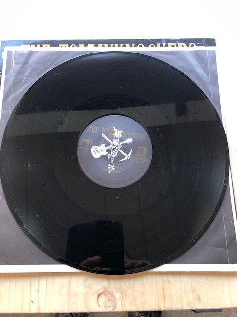 Dischi in vinile: Tommyknockers – Usato da Aarwangen venduto da Jukebox3 7