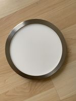 Schlichte LED Deckenlampe - Zeitloses Design für jedes Zuhau