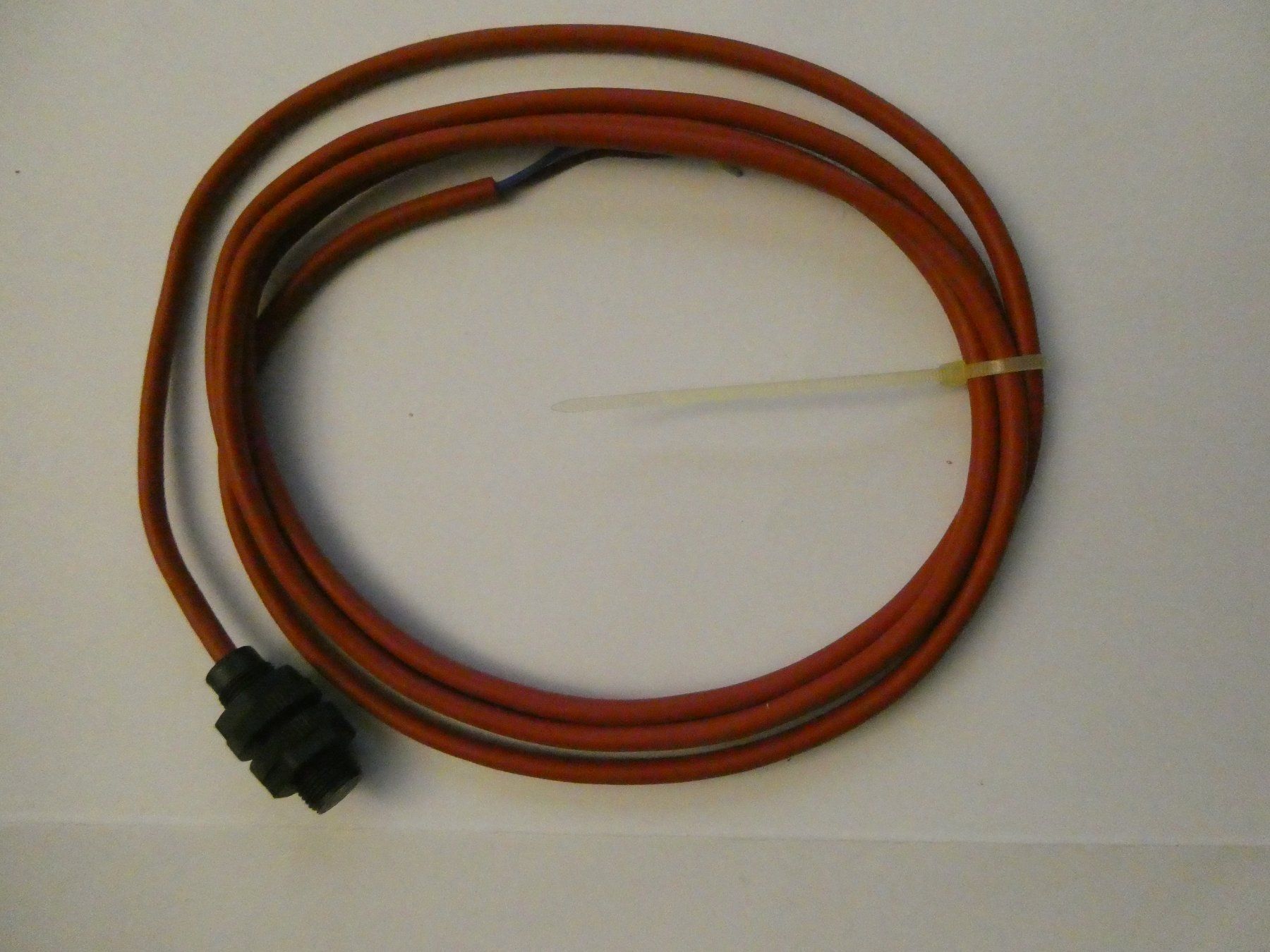 Elektronikbauteile: Induktiver Sensor – Neu (gemäss Beschreibung) aus Fulenbach von Hach0 4