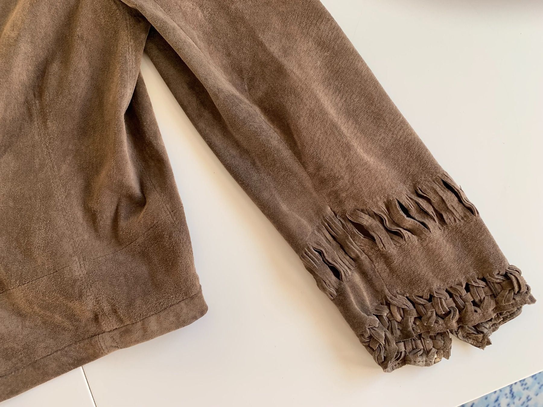 Marc Cain Giacche: MARC CAIN Echtleder Jacke Gr. N3 / 38 – Nuovo (secondo la descrizione) da Meiringen venduto da SaltnPepa 1
