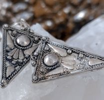 OHRRINGE IN 925 SILBER HANDGEFERTIGT