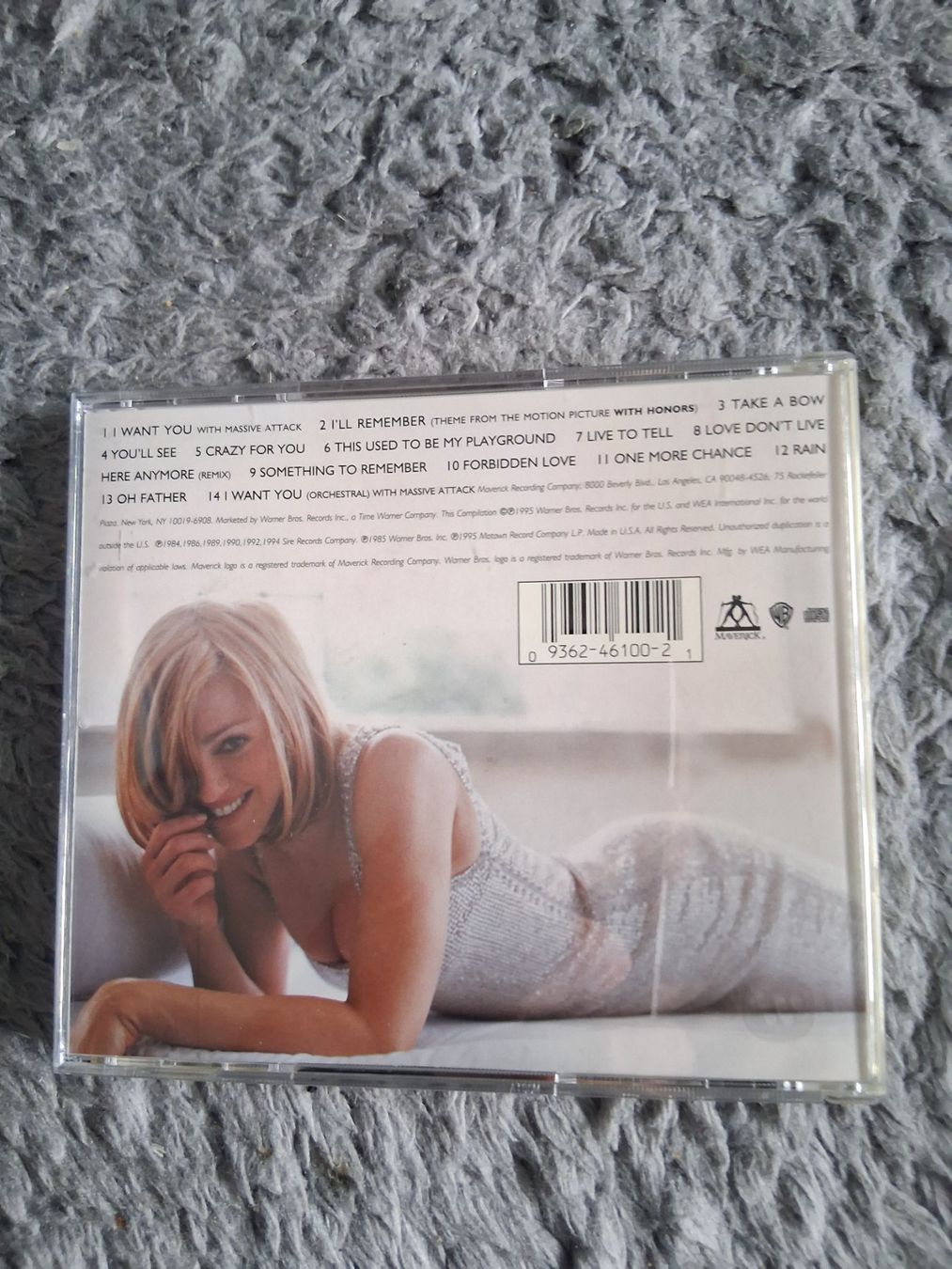 CDs: MADONNA      SOMETHING TO REMEMBER       CD – Gebraucht aus Wetzikon ZH von Ramones01 1