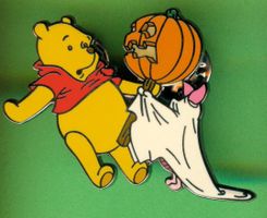 DISNEY  Winnie Pooh & Ferkel  HALLOWEEN