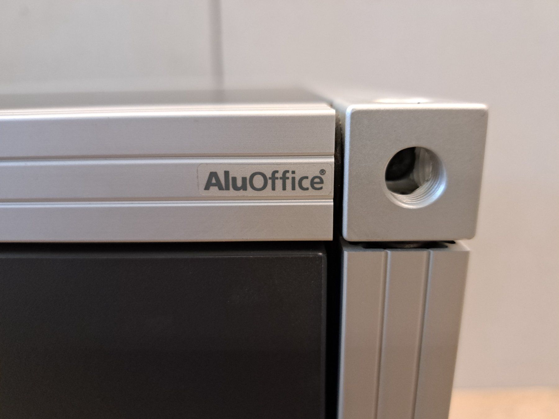 Kommoden: Alu Office Korpus Rollmöbel Schubladenstock – Gebraucht aus Belp von deal-now 6