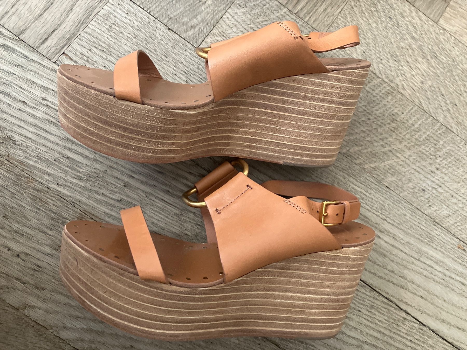 Tory Burch Scarpe da donna: Tory Burch Sandale Gr. 37.5 – Usato da Zürich venduto da Dsire 2