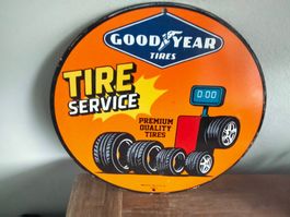 Werbeschild Emaille Good Year  / Rund 30cm