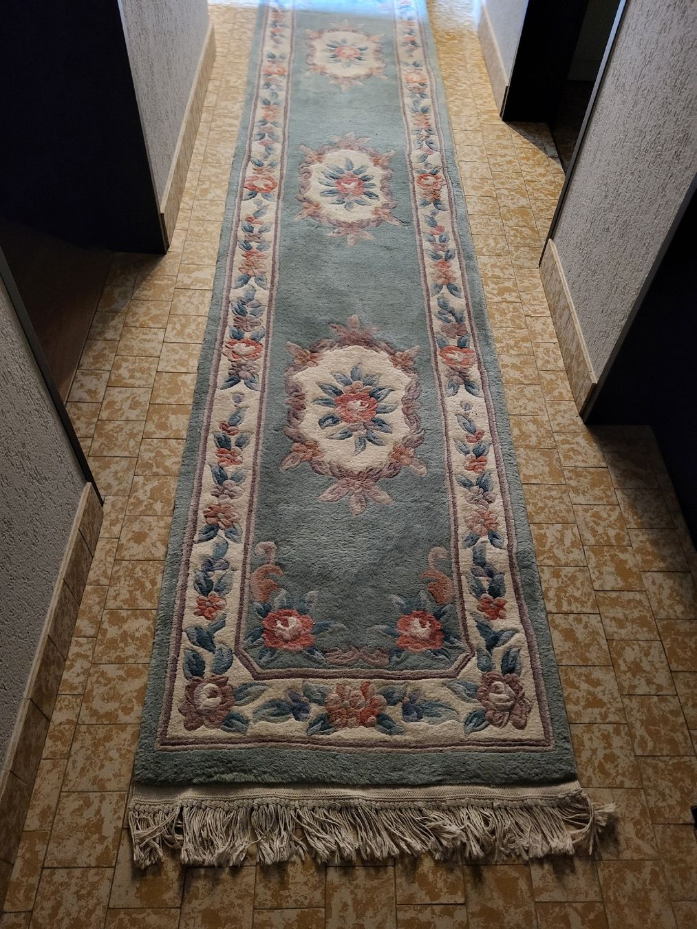 Tappeti: Teppichläufer floral mintgrün – Usato da Gelfingen venduto da Elmuel 1