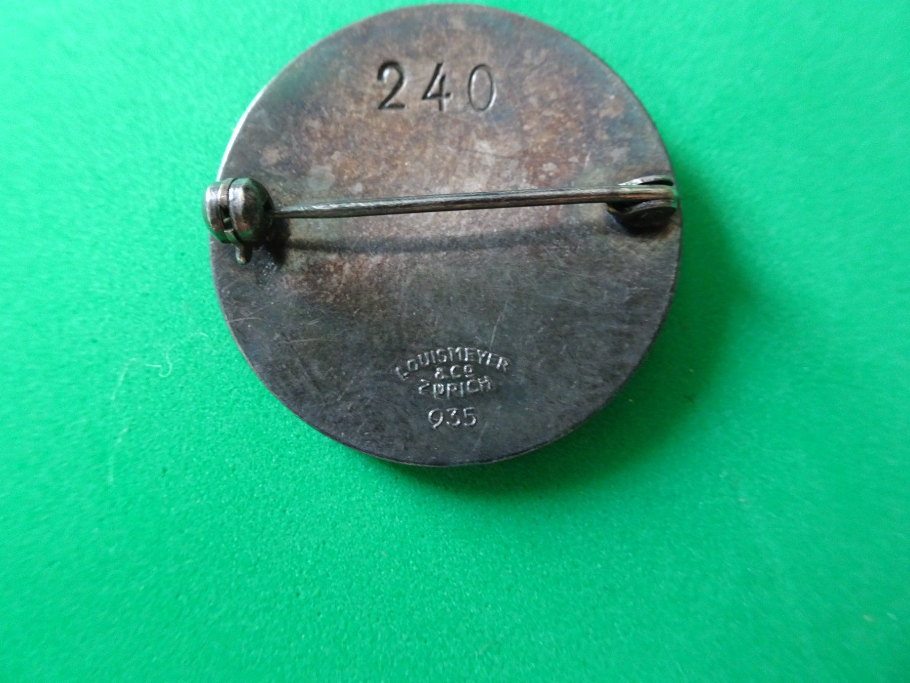 Spille & Fermagli: Brosche Silber 935 Abzeichen emailiert Schwesternhaus – Usato da Goldswil b. Interlaken venduto da troedlermarkt-goldsw 2