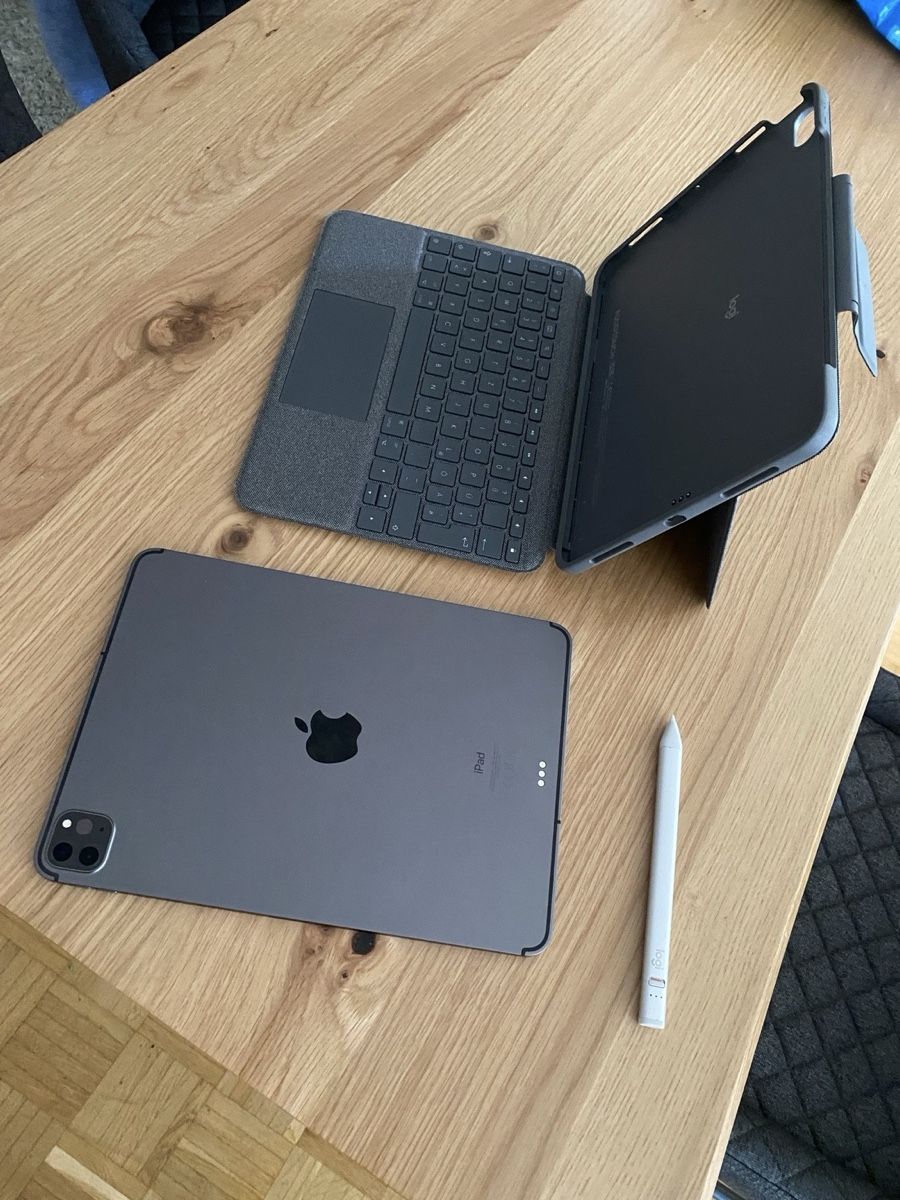 Apple Tablettes PC: iPad Pro 12.9” 4.Gen 128GB Cellular + Folio Touch & Pencil – D'occasion à Basel par ala_jzv7 6