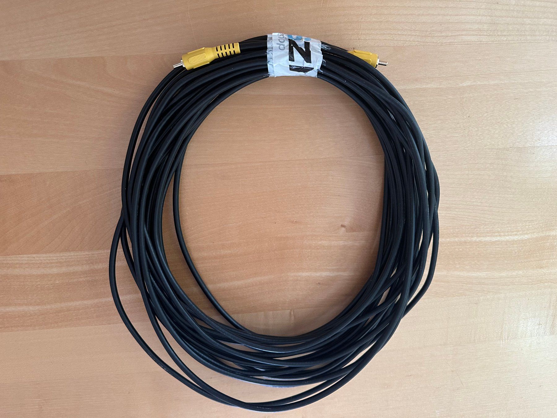 Panasonic Videoprojektoren: Panasonic Beamer PT-AX200E – Gebraucht aus Wettswil von christophmaurer 5
