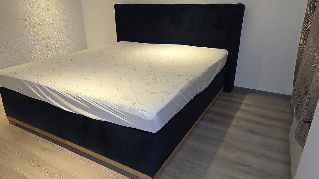 Betten: Doppelbett 180 × 200 cm – Gebraucht aus Rheinau von cam_gg6q 2