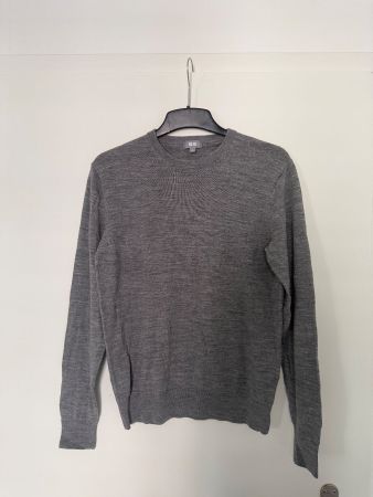 UNIQLO Pullover - Pure New wool - Size S