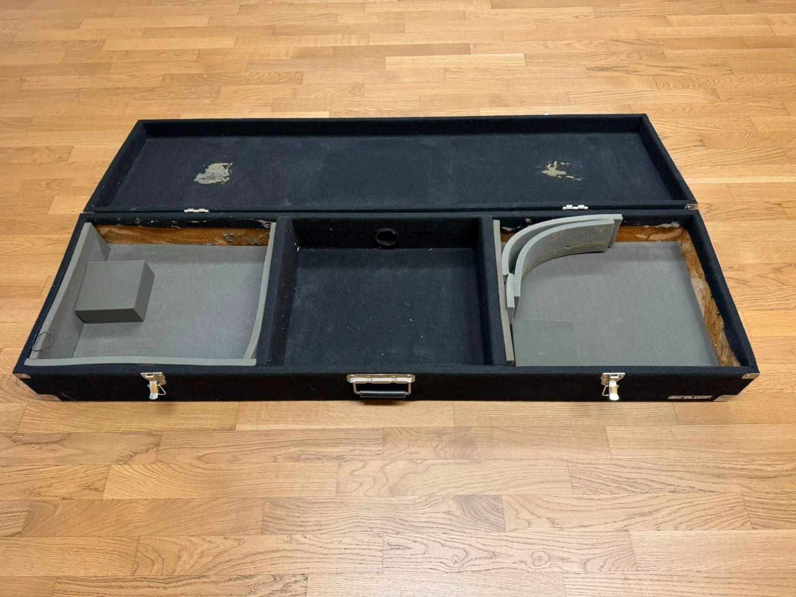 Valises de voyage: Flyht Pro von Reloop Case for 2x CD-Player + mixer – D'occasion à St. Gallen par yanickberger 1