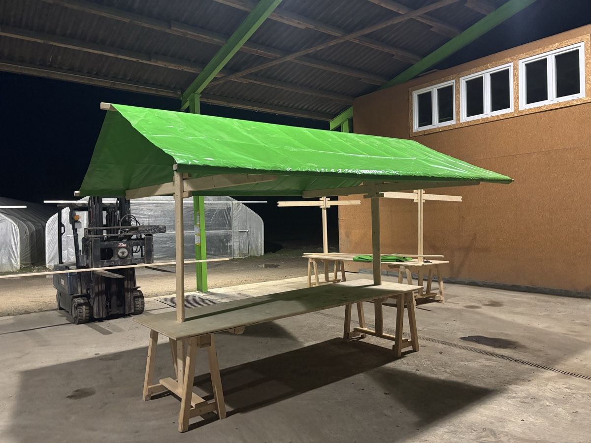 Verkaufsstand/ Marktstand (Gebraucht) in Hefenhofen für CHF 95 – nur ...