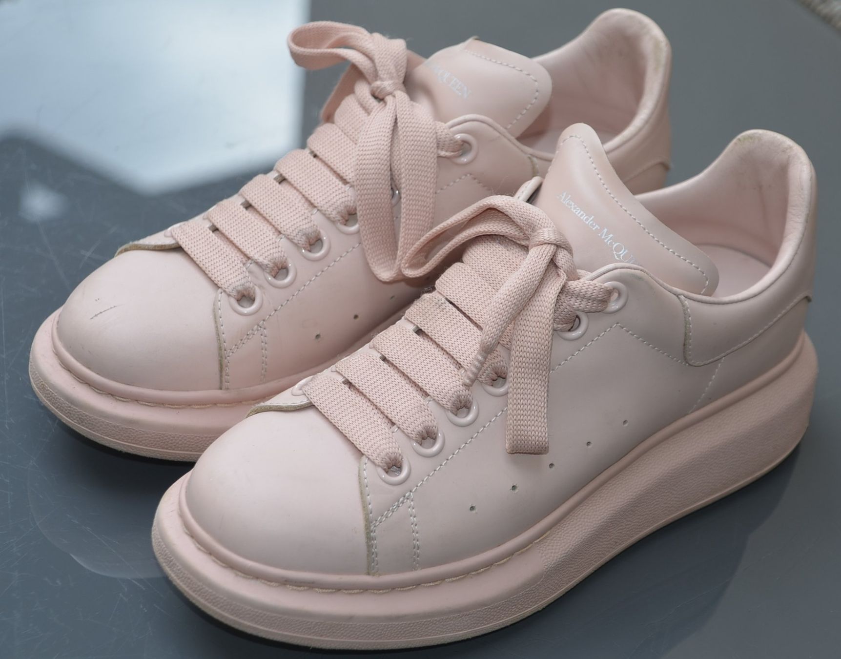Alexander Mcqueen Scarpe da donna: Sneakers  Alexander McQueen .38 – Usato da Collonges venduto da Auganien 2