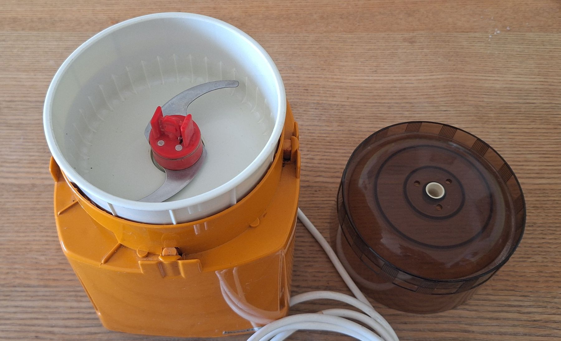 Moulinex Küchengeräte: Moulinex Küchenmaschine, Vintage – Gebraucht aus Adlikon b. Andelfingen von Kraemse 1