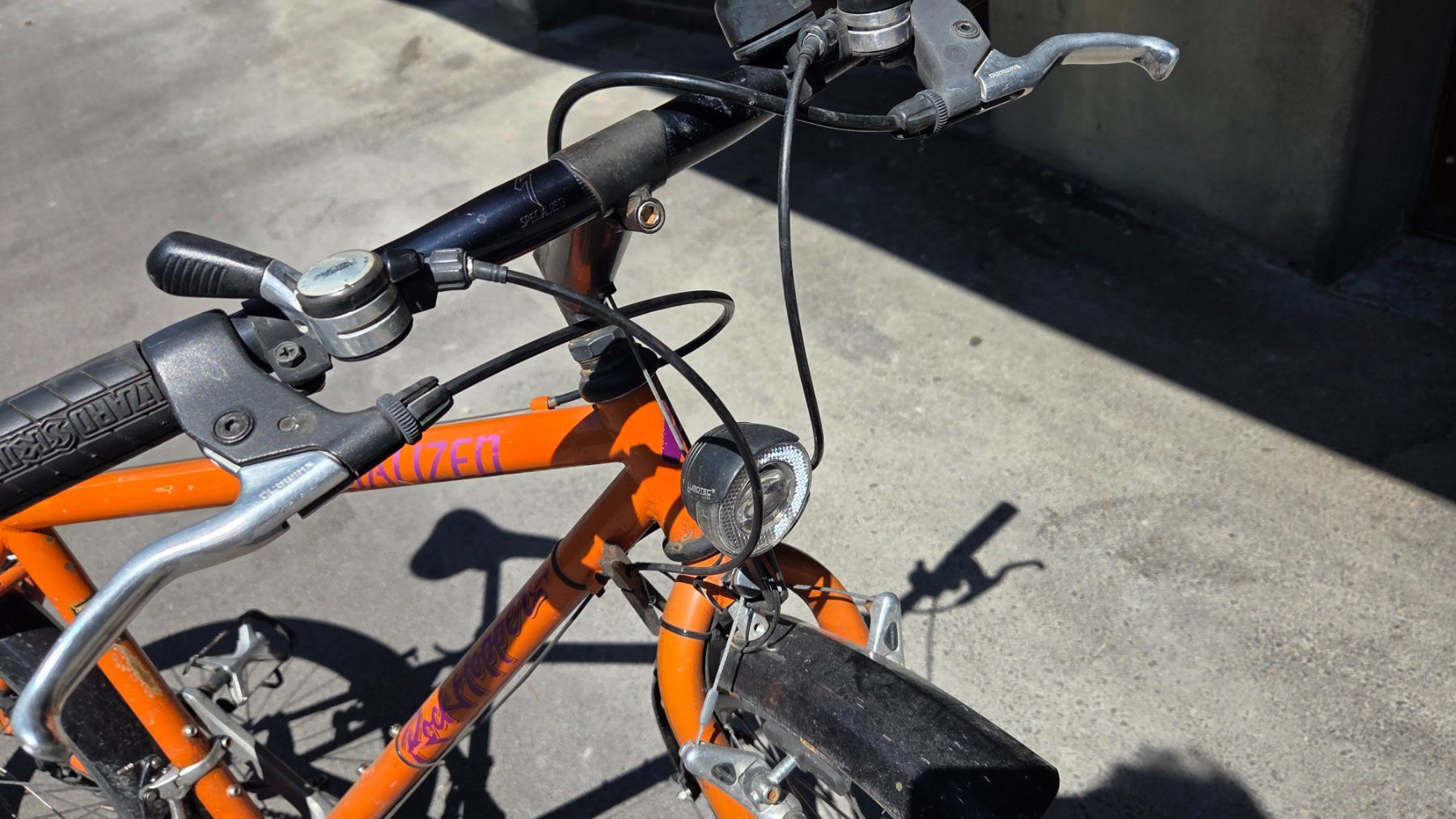 Specialized Biciclette: Mountainbike orange gebraucht – Usato da bern venduto da Aaxe 2