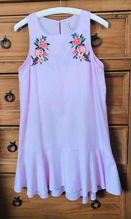 Very comfortable pink dress
