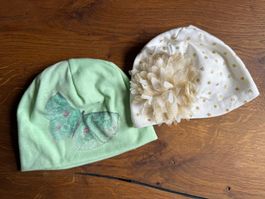 2 Baby-Mützen – Grosse 3-6 Monate